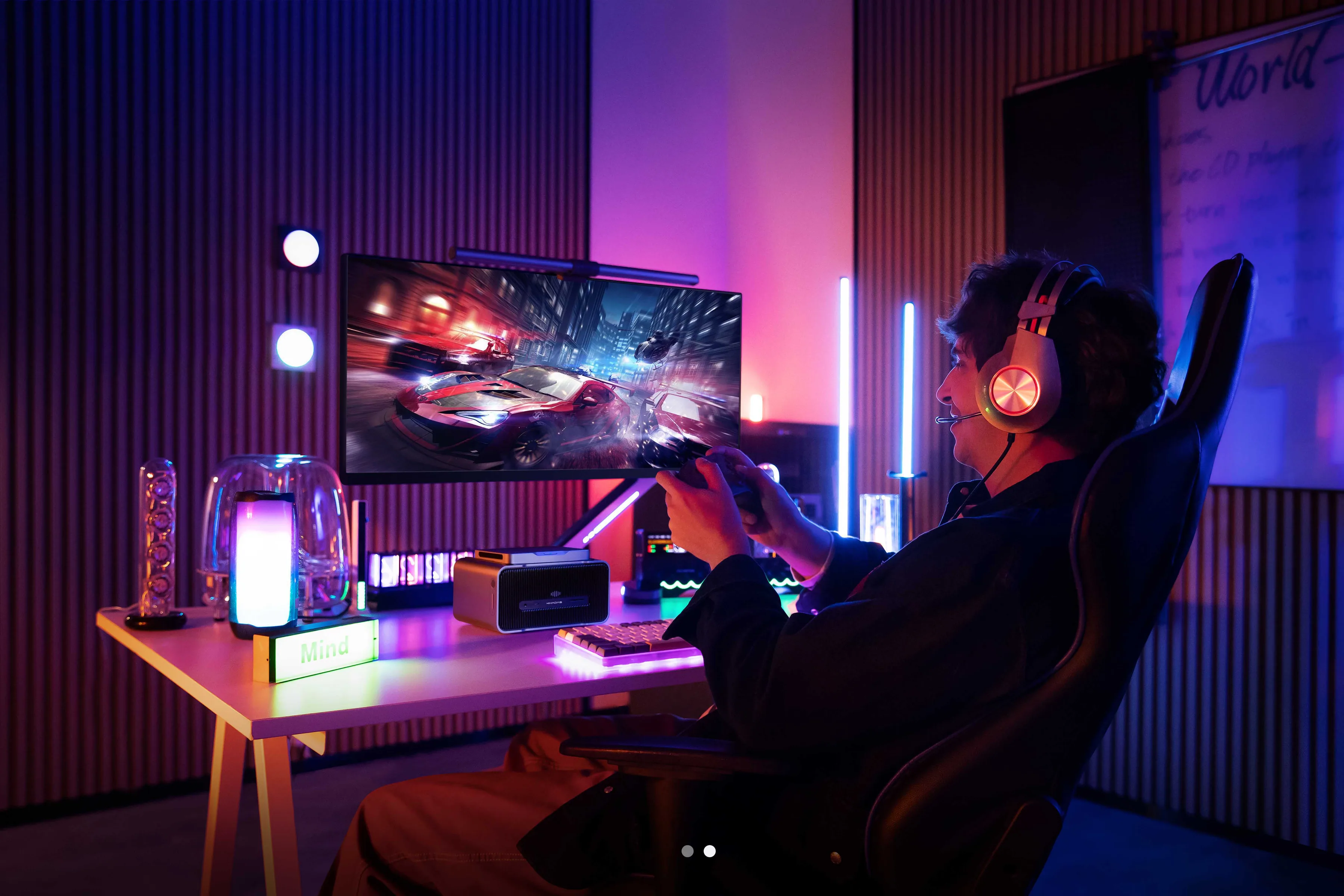 Mind Graphics 로 게임을 하는 모습